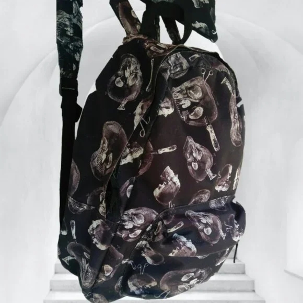 1-UV Skull Print Backpack goth halloween horror - Picture 9 of 13